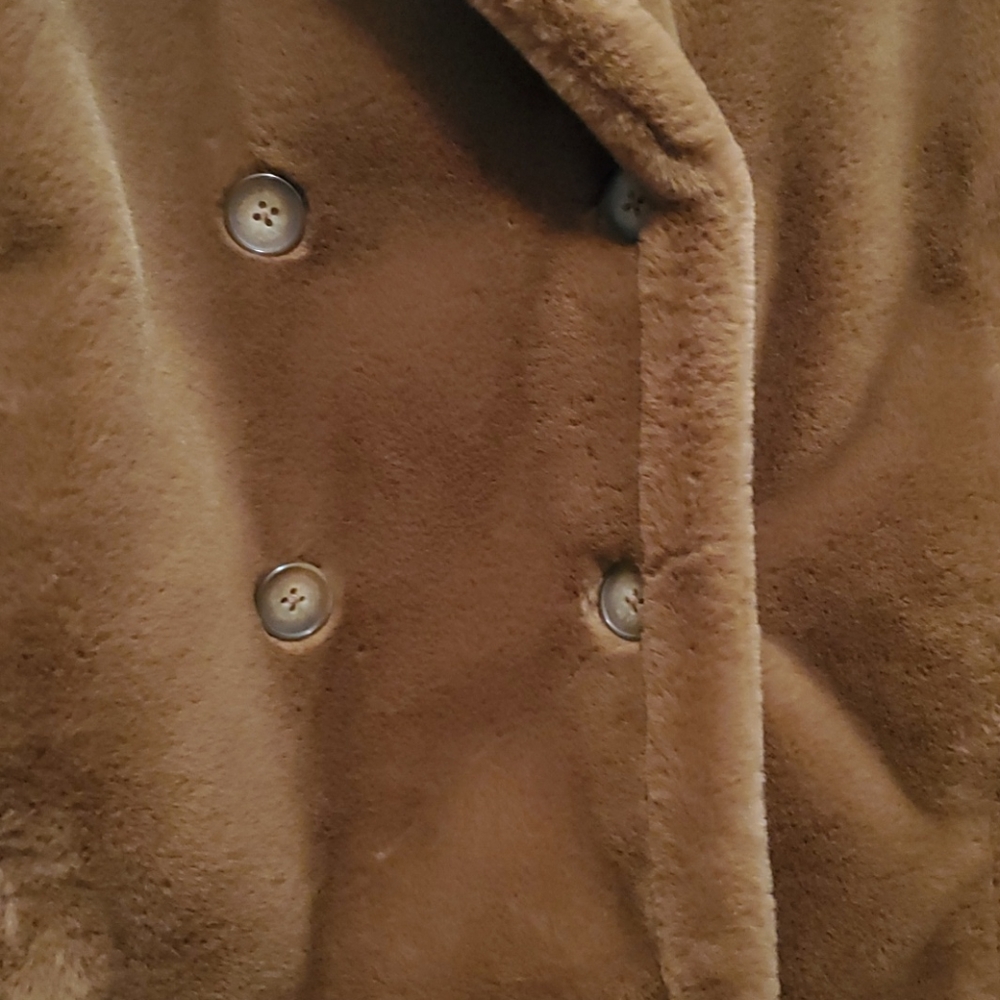 Vince Double Breasted Faux Fur Coat - Picture 4 of 6